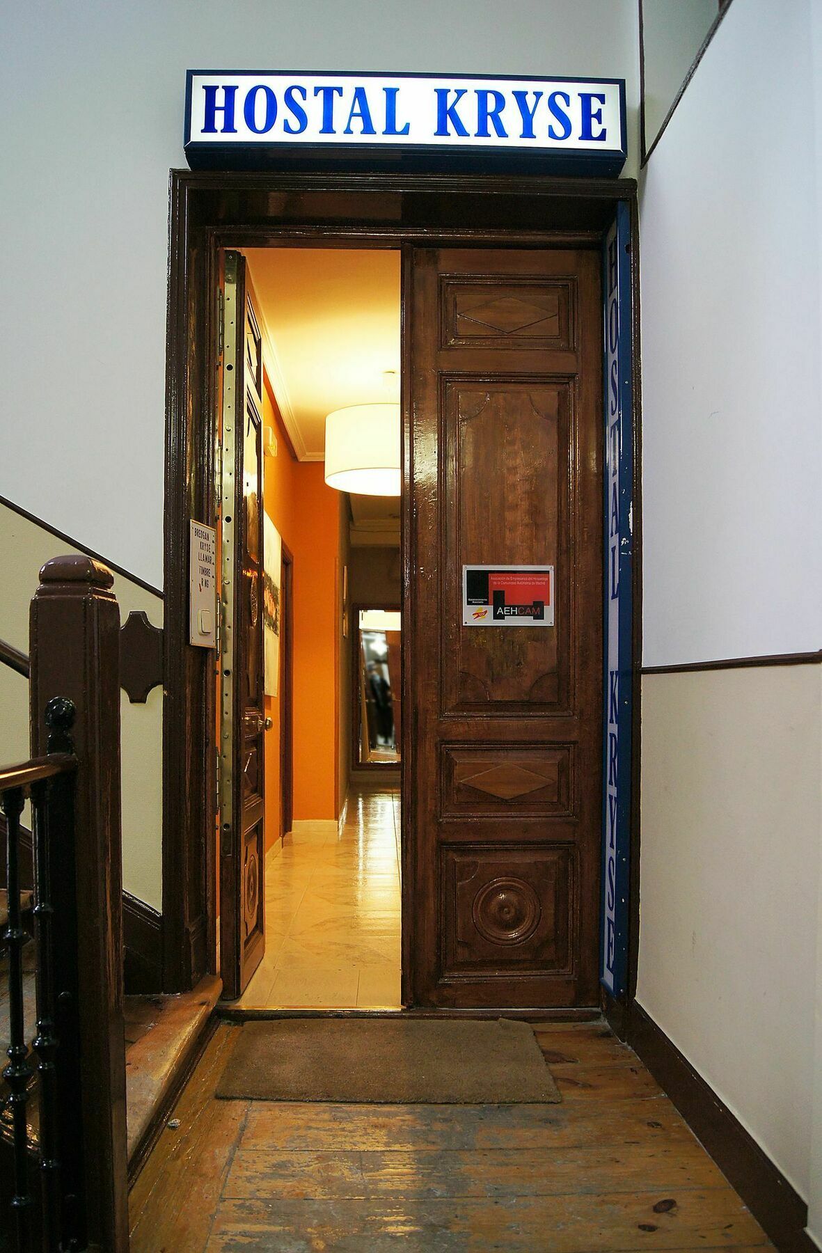 Hostal Fuencarral Kryse Madrid Buitenkant foto